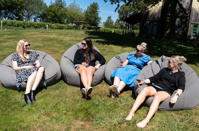 Marlborough Afternoon Wine Tour & Vineyard Experience